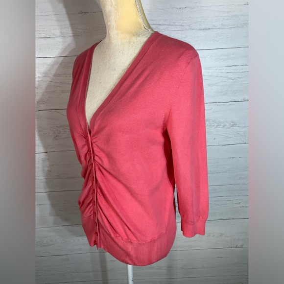 Mainbocher Silk Blend ruched Cardigan Sweater  Button front Pink coral size M - Picture 2 of 8
